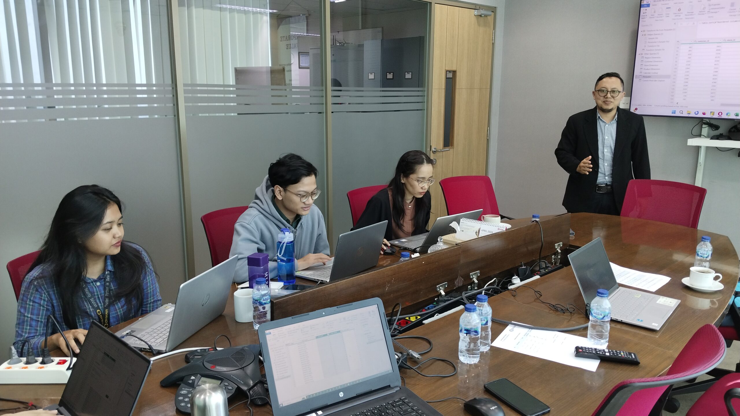 3 filter: 0; fileterIntensity: 0.0; filterMask: 0; brp_mask:0;
brp_del_th:null;
brp_del_sen:null;
delta:null;
module: photo;hw-remosaic: false;touch: (0.5715739, 0.53489584);sceneMode: 8;cct_value: 0;AI_Scene: (-1, -1);aec_lux: 0.0;aec_lux_index: 0;albedo: ;confidence: ;motionLevel: -1;weatherinfo: null;temperature: 30;