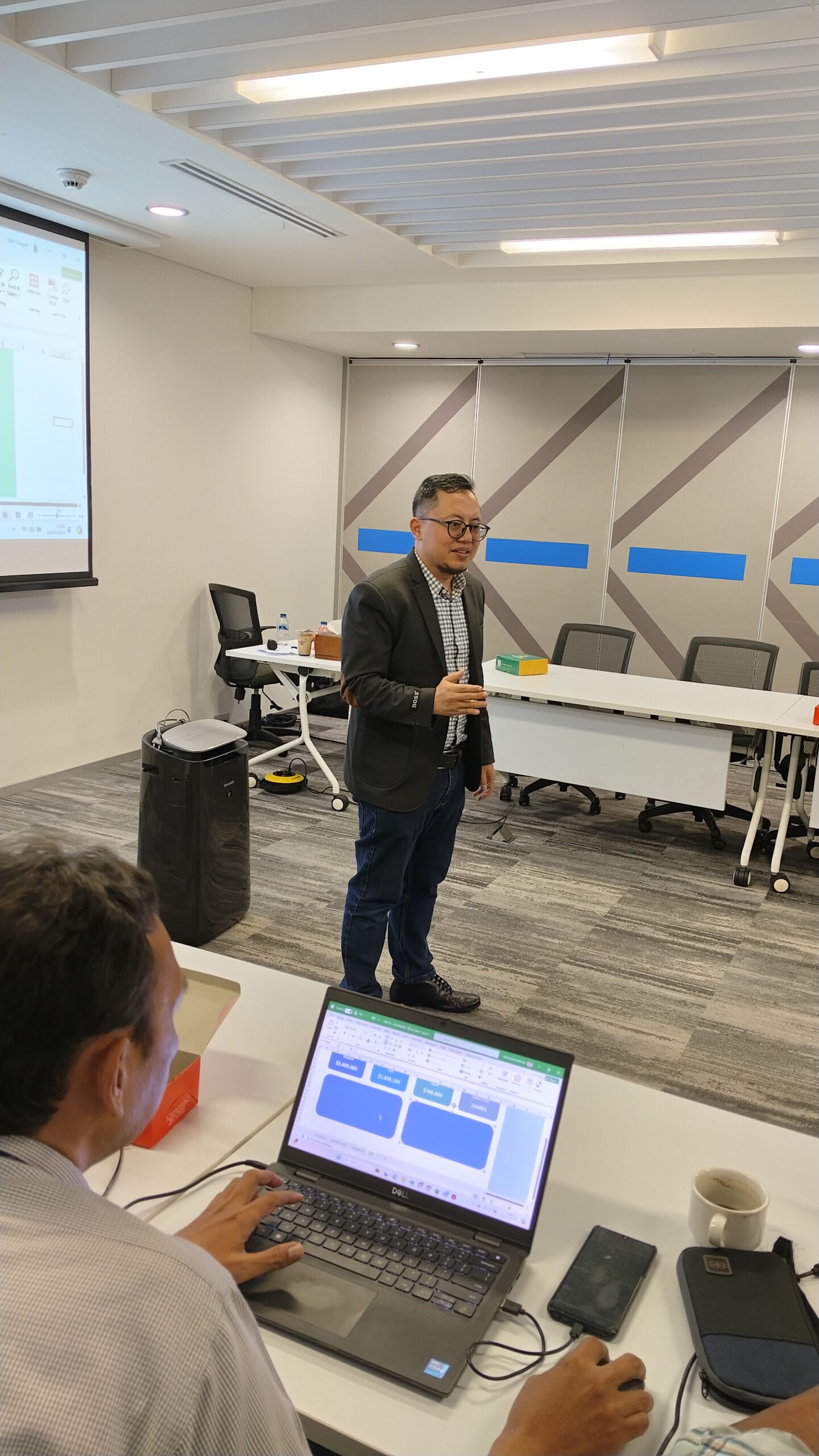 filter: 0; fileterIntensity: 0.0; filterMask: 0; brp_mask:0;
brp_del_th:null;
brp_del_sen:null;
delta:null;
module: photo;hw-remosaic: false;touch: (-1.0, -1.0);sceneMode: 3145728;cct_value: 0;AI_Scene: (-1, -1);aec_lux: 0.0;aec_lux_index: 0;albedo:  ;confidence:  ;motionLevel: -1;weatherinfo: null;temperature: 27;